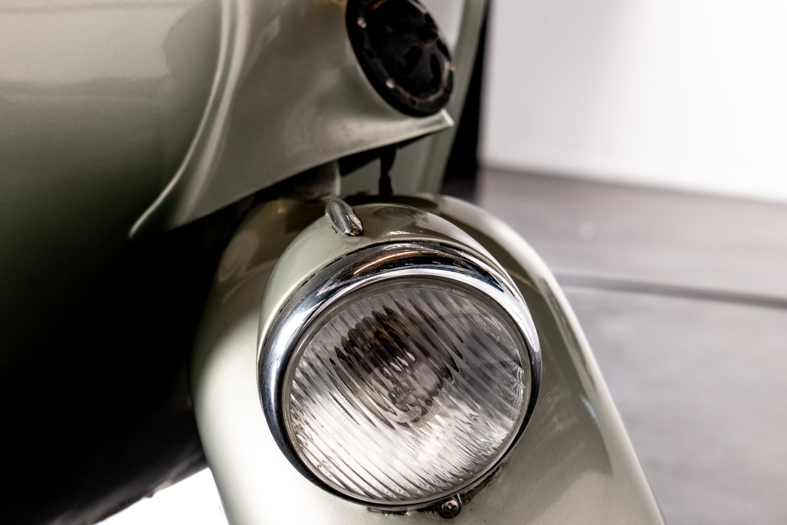 1952 Piaggio Vespa 125 V1T 15