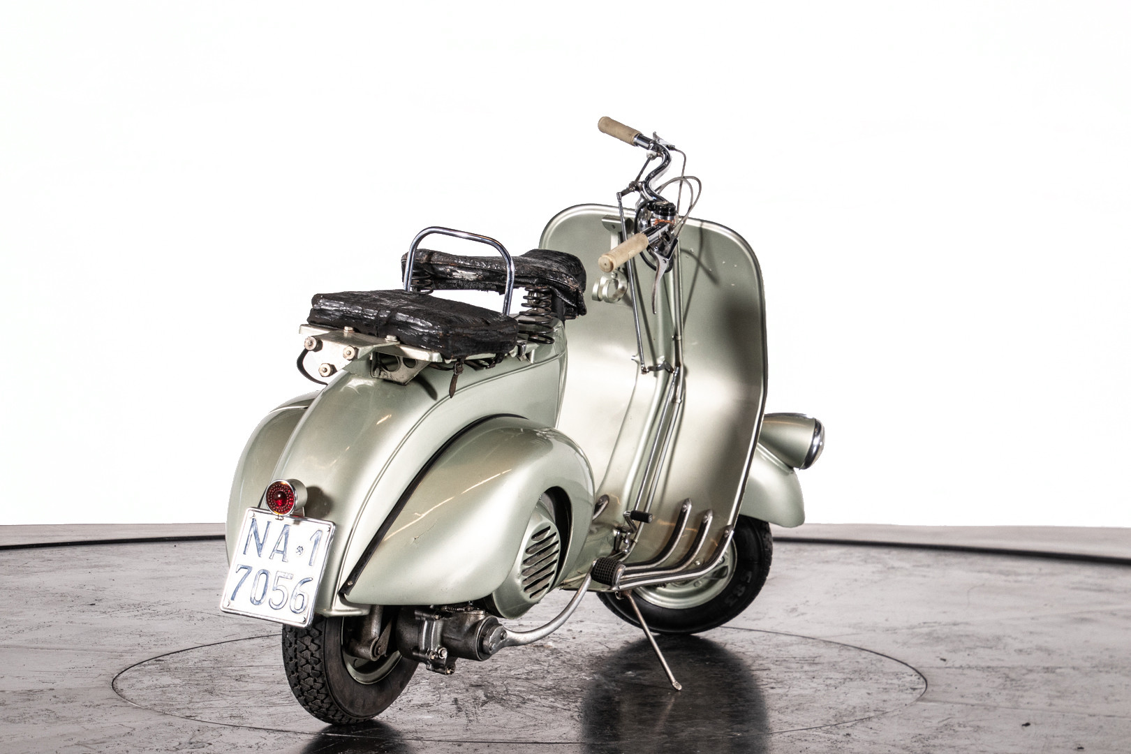 1952 Piaggio Vespa 125 V1T 5