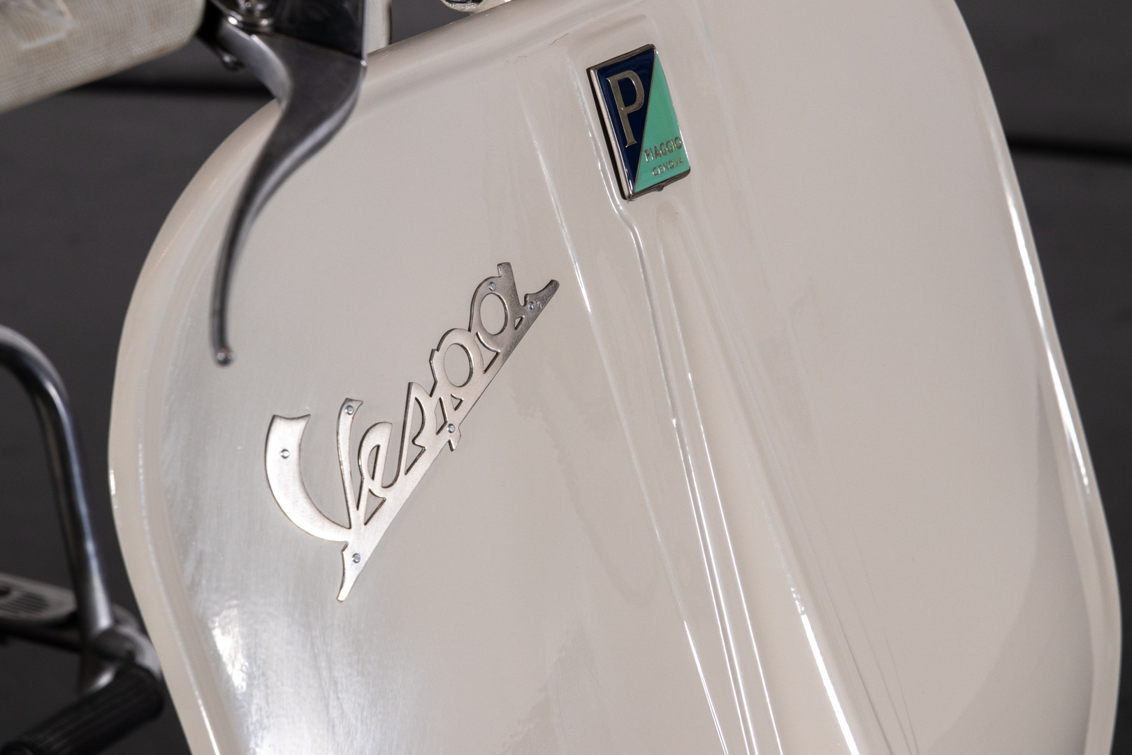 1953 Piaggio Vespa 125 VM1T 10