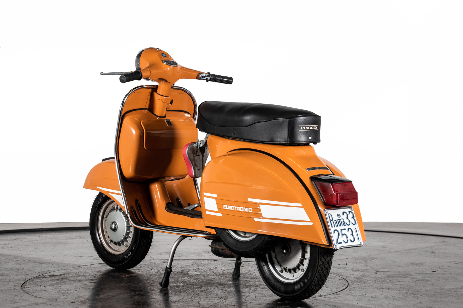 1973 Piagio Vespa Rally 200 4
