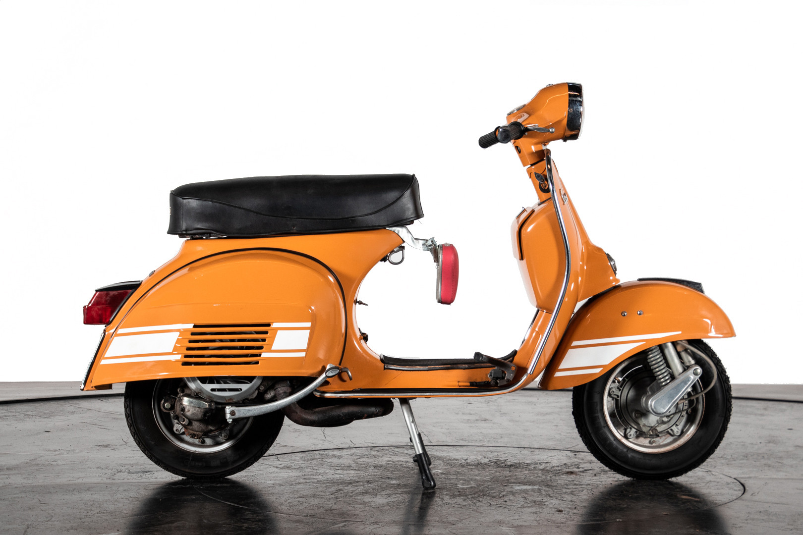 1973 Piagio Vespa Rally 200 5