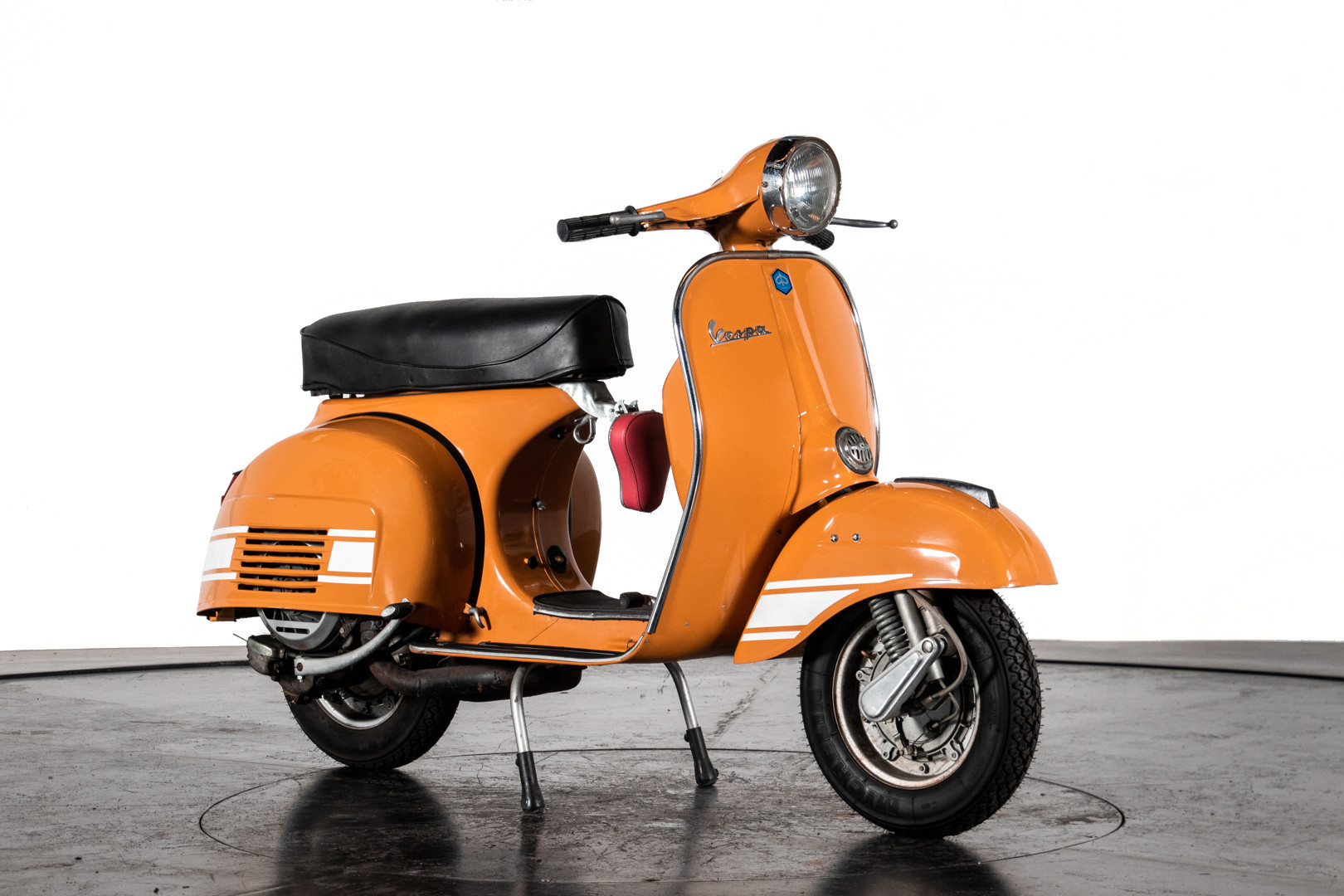 1973 Piagio Vespa Rally 200 8