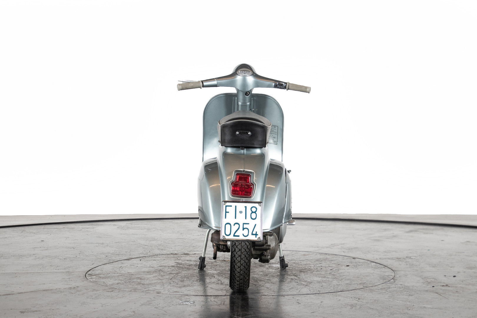 1965 Piaggio Vespa 125 VMA1T 6