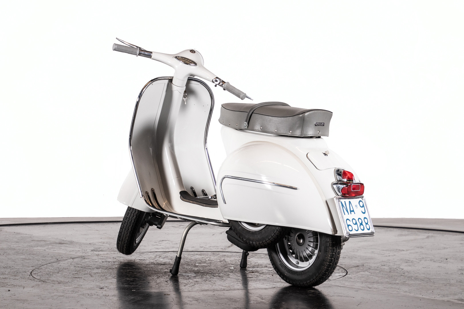 1961 Piaggio Vespa GS 160 3