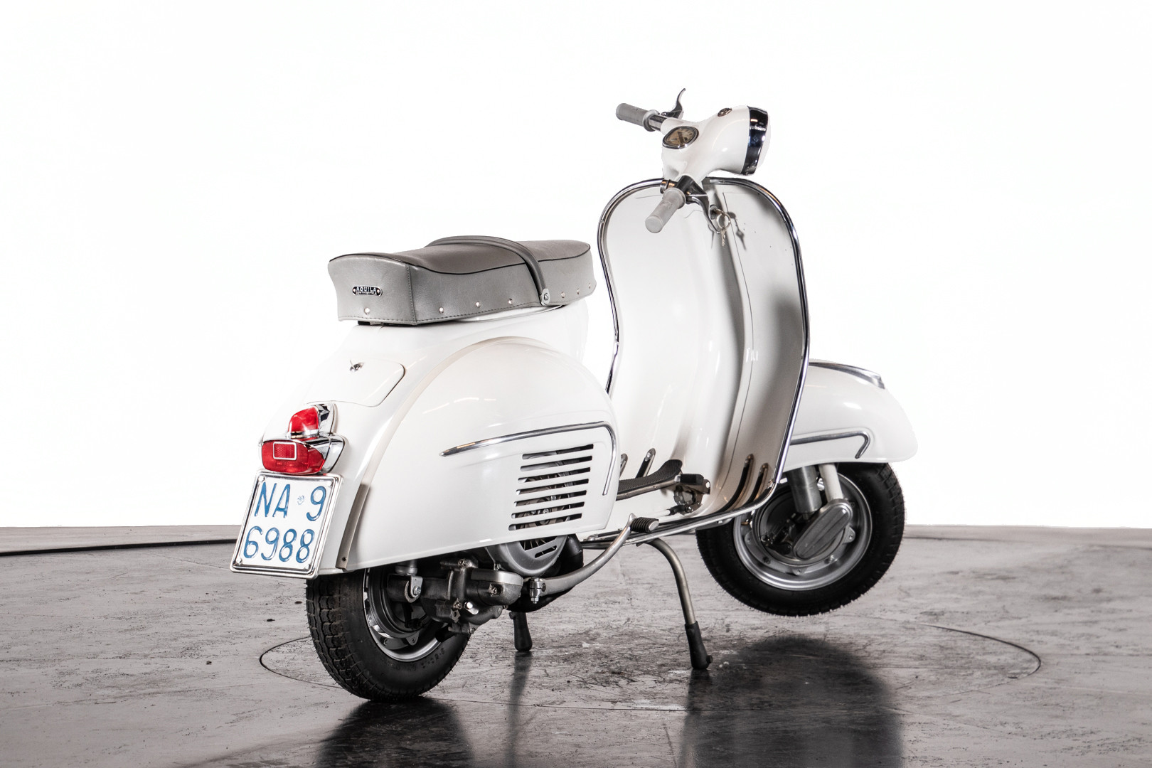 1961 Piaggio Vespa GS 160 5