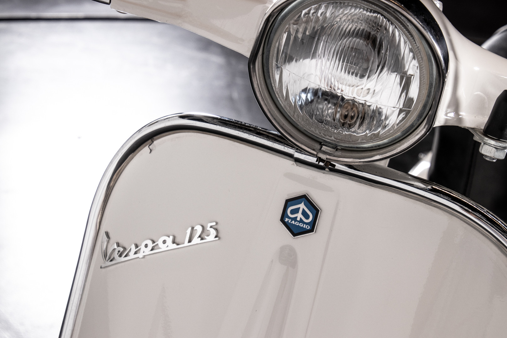 1969 Piaggio Vespa 125 Primavera 15