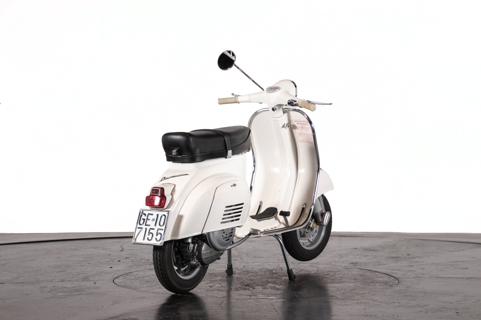 1969 Piaggio Vespa 125 Primavera 5