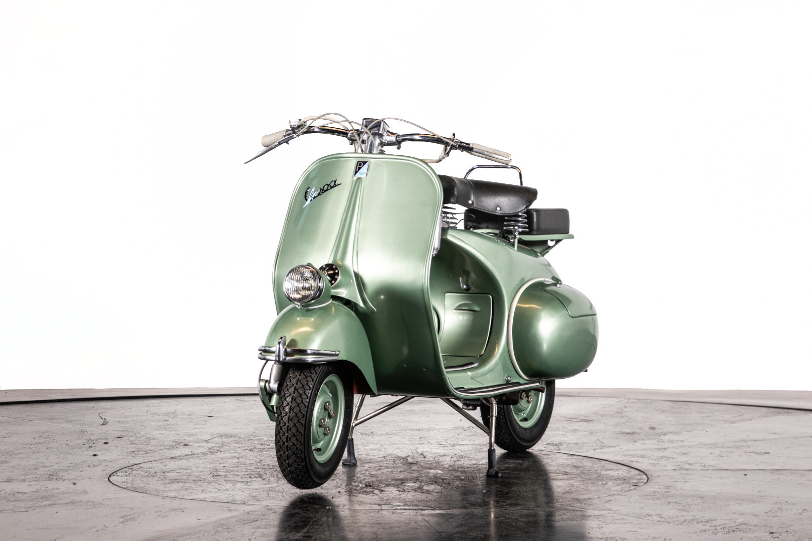 1952 Piaggio Vespa 125 0