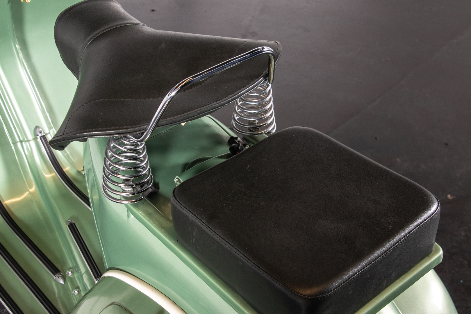 1952 Piaggio Vespa 125 8
