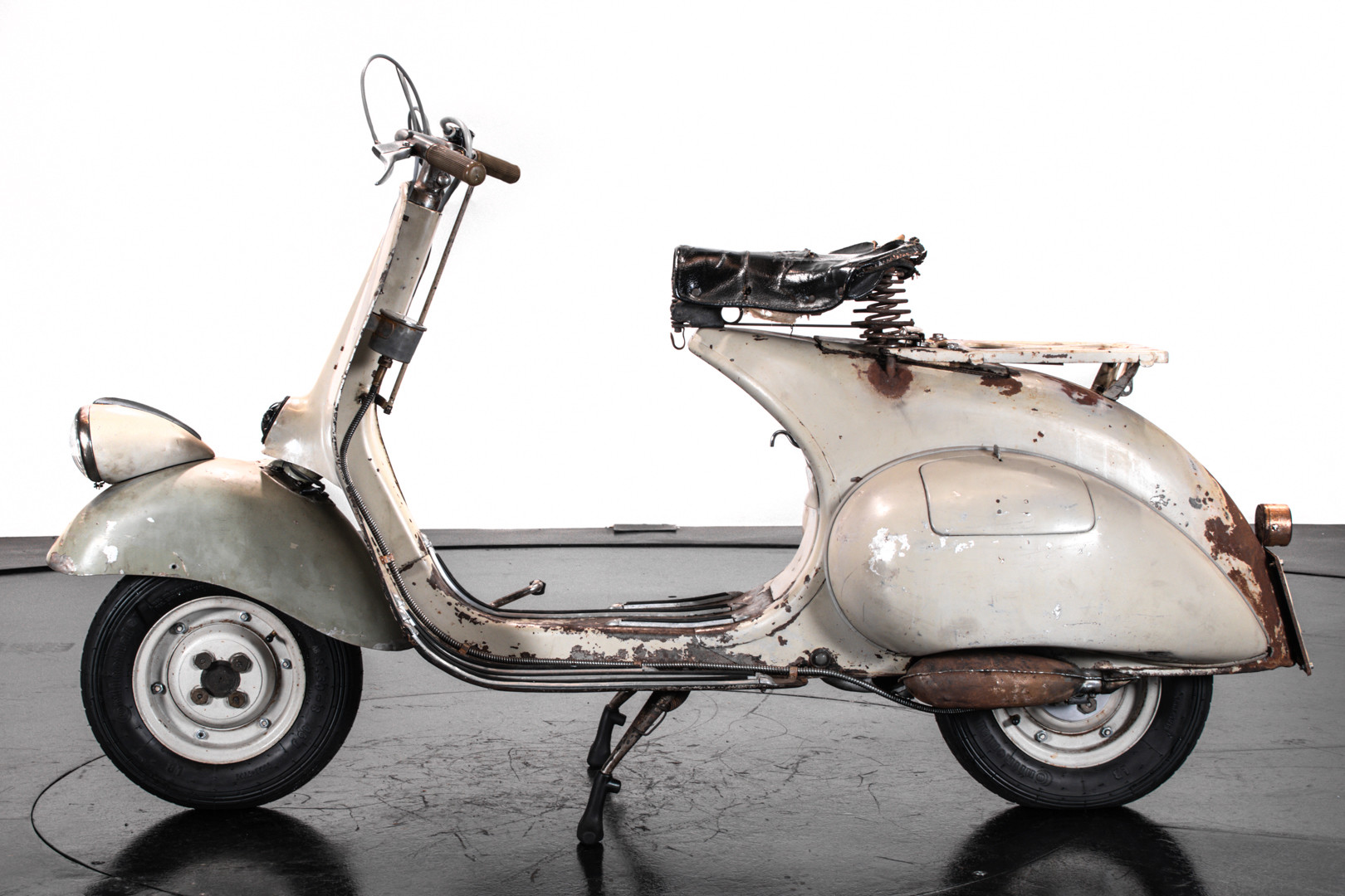 1950 Piaggio Vespa 125 0