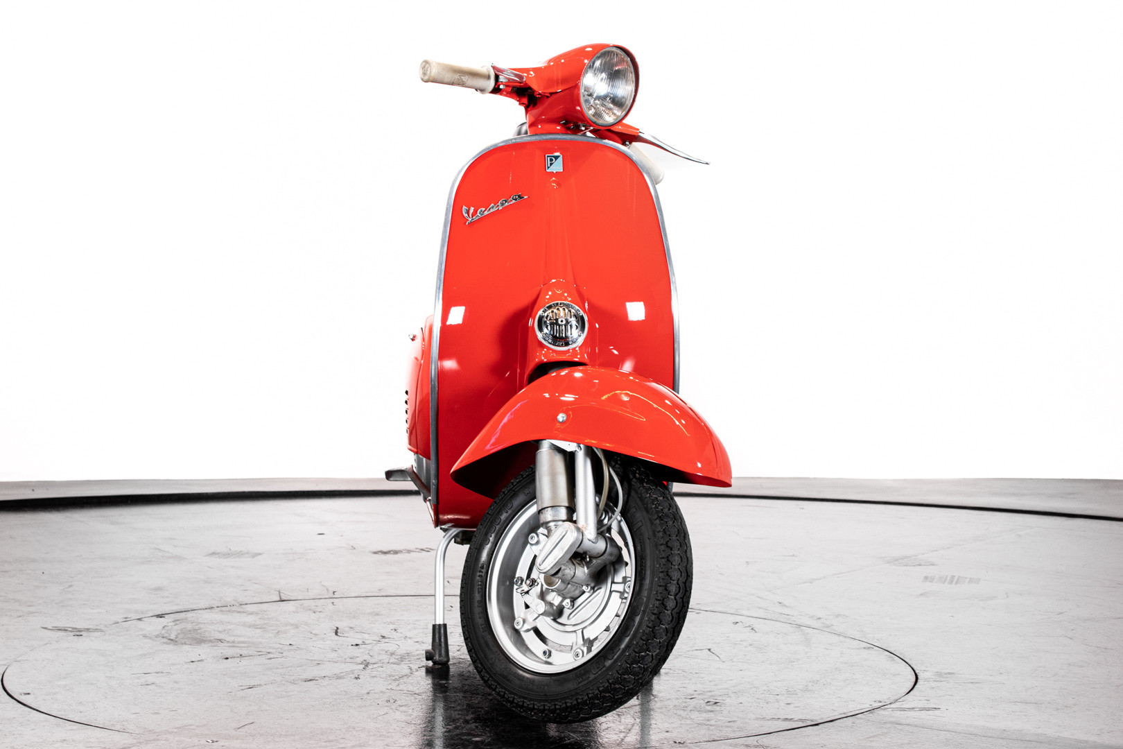 1966 Piaggio Vespa 90 SS Super Sprint 5