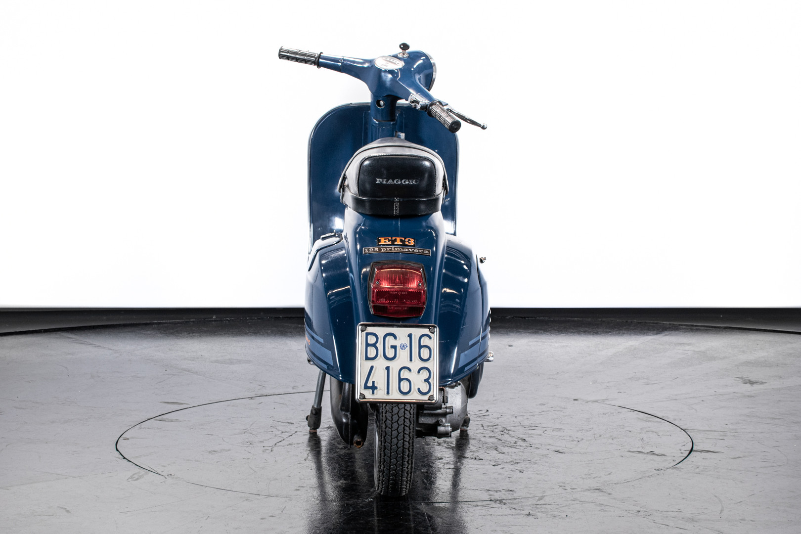 1980 Piaggio Vespa 125 ET3 3