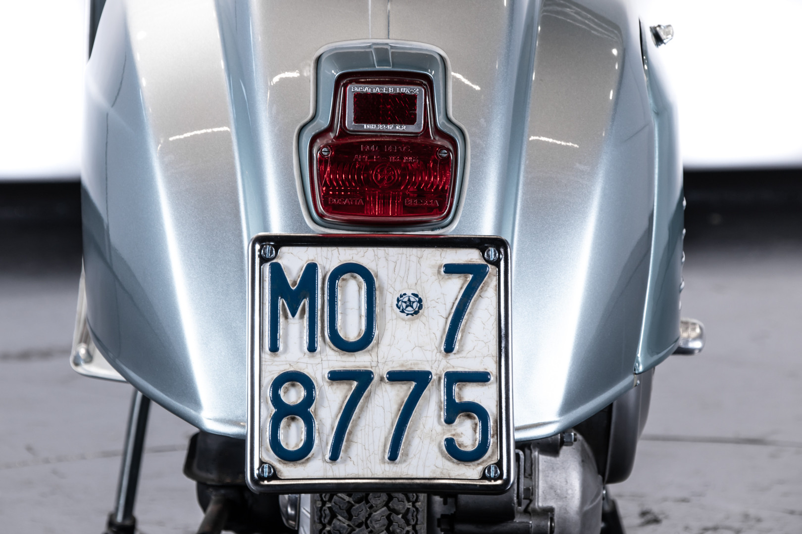 1967 Piaggio Vespa VMA 125 10