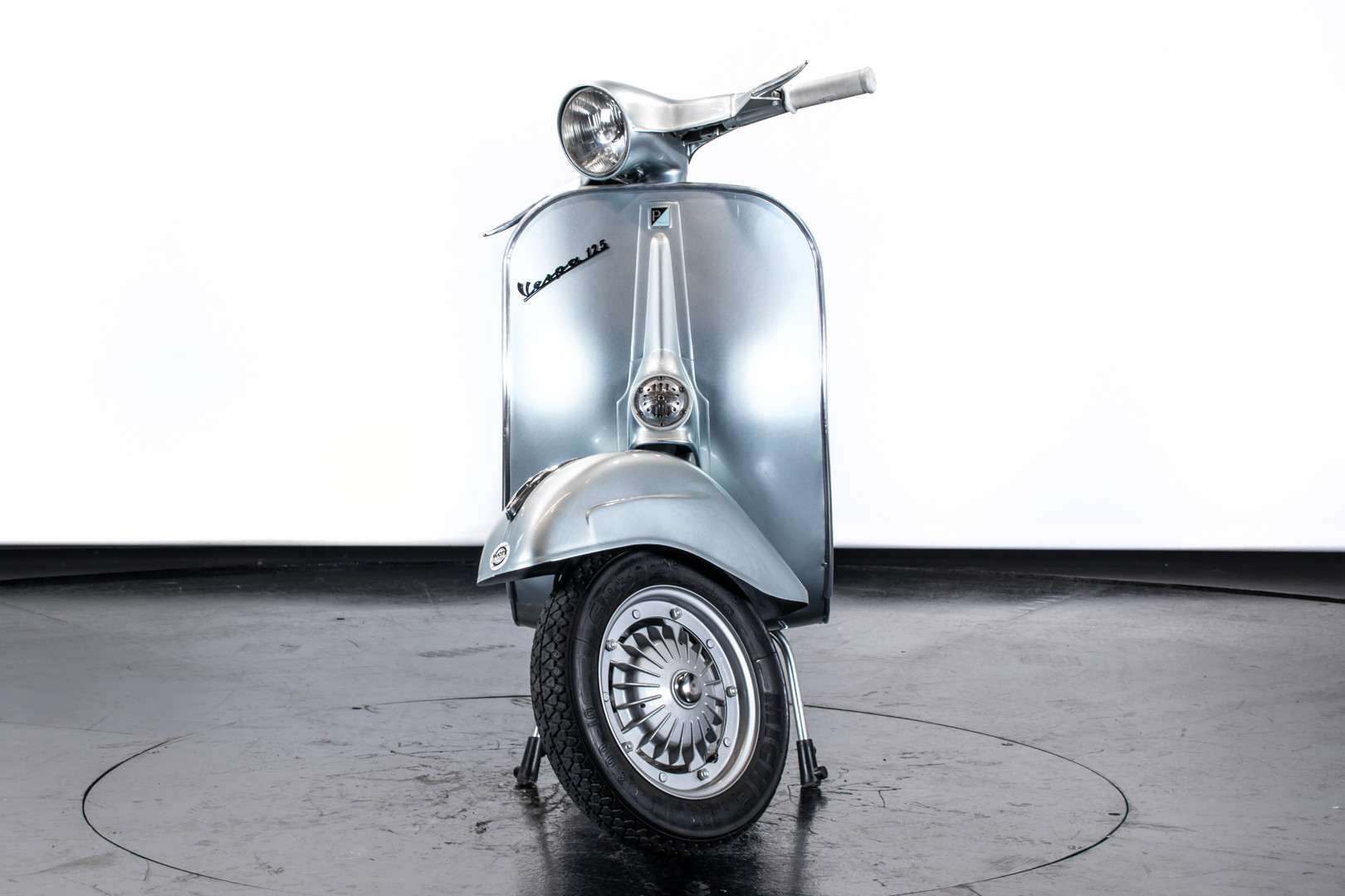 1967 Piaggio Vespa VMA 125 2