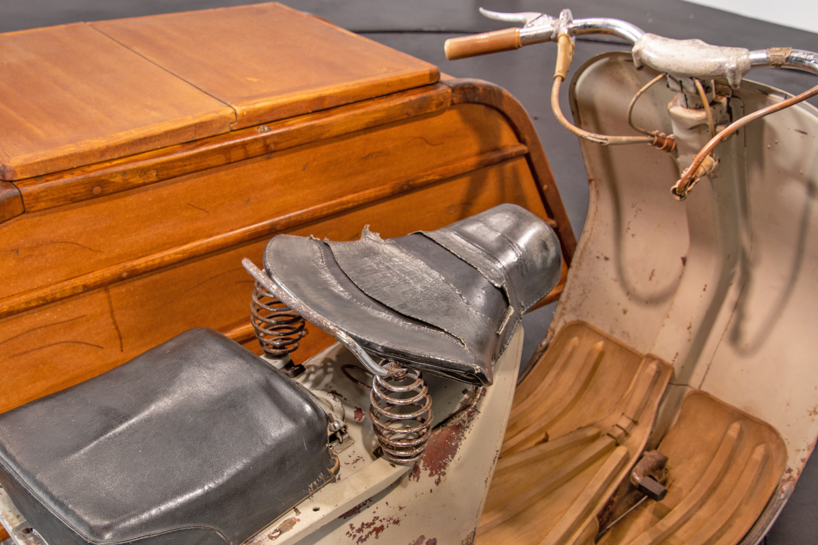 1953 Piaggio Vespa Sidecar faro basso 11