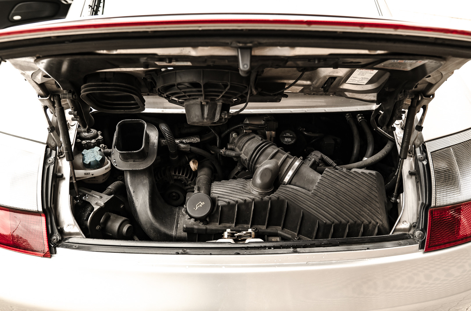 2002 Porsche 996 Carrera 4S Coupé 25