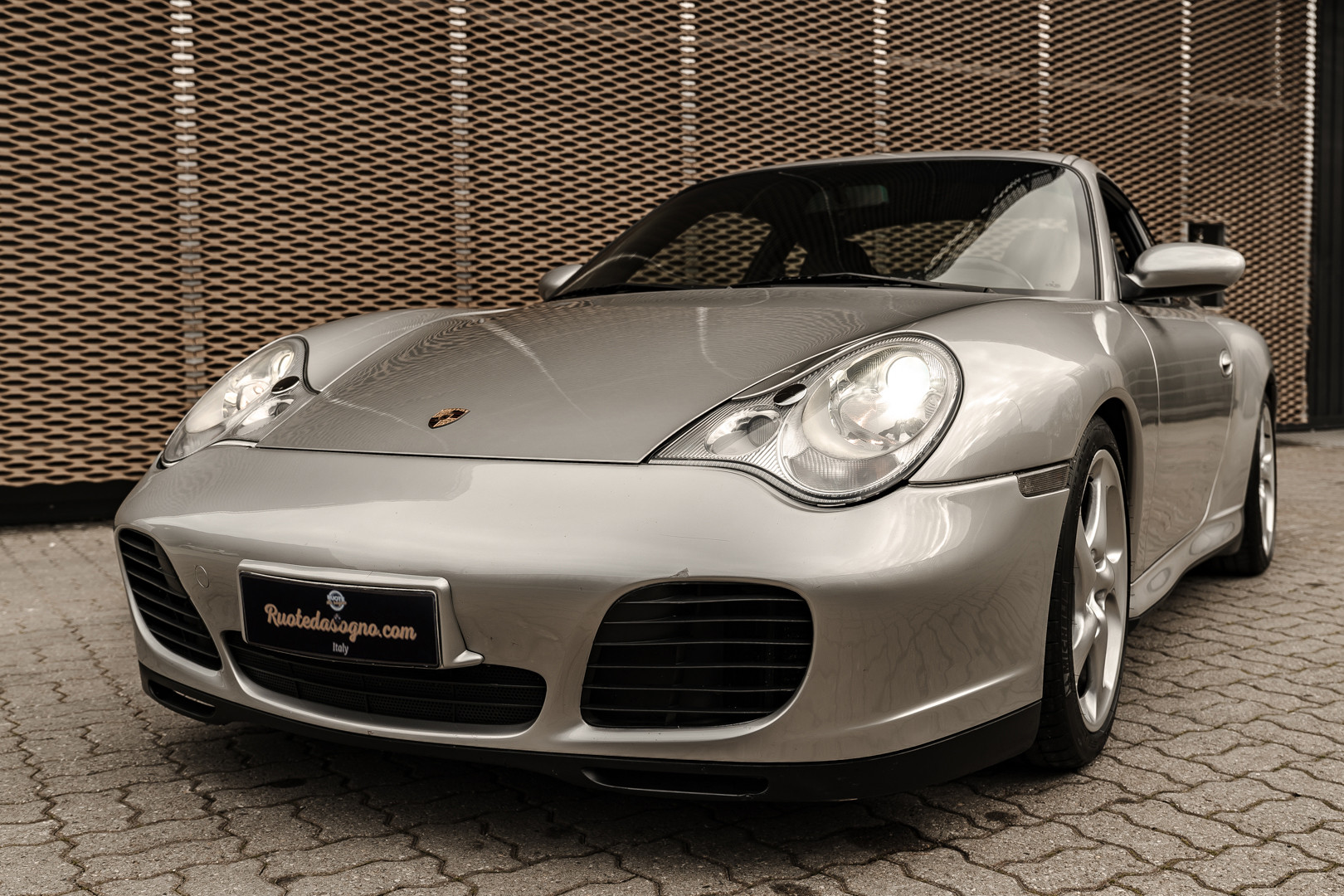 2002 Porsche 996 Carrera 4S Coupé 0