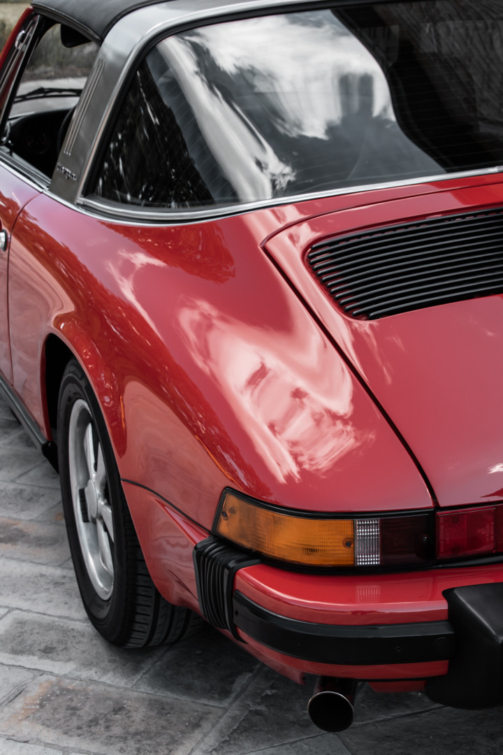 1974 Porsche 911 S 2.7 Targa 14