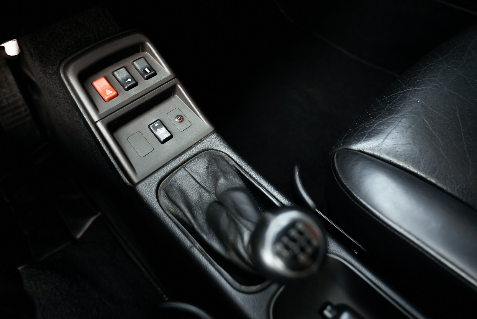 1994 Porsche 993 Carrera 3.6 31
