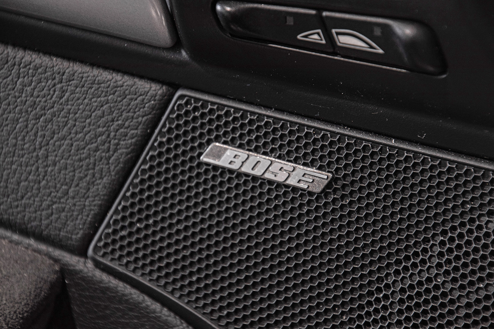 2011 PORSCHE 997 CARRERA GTS CABRIOLET 32
