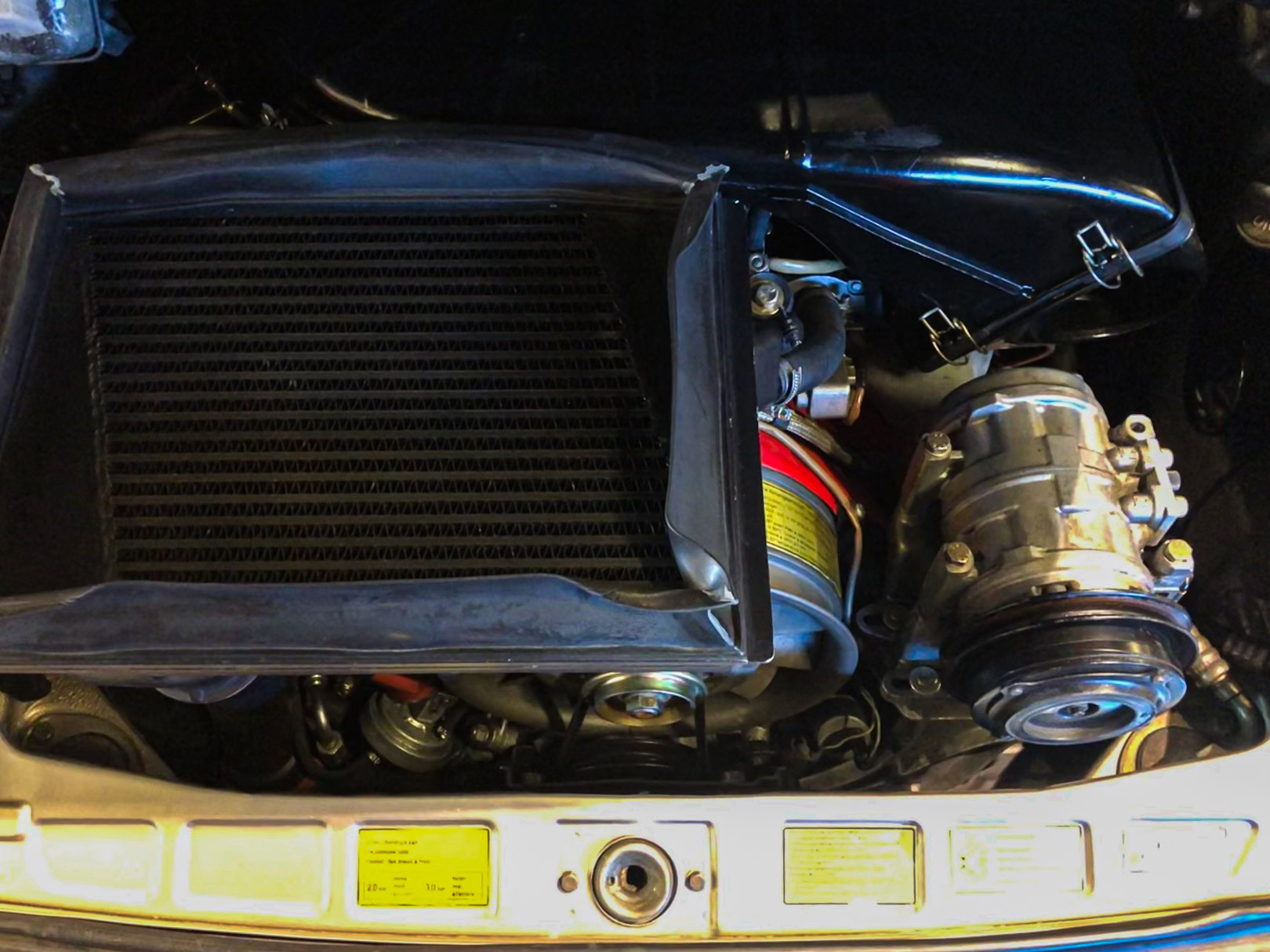1985 Porsche 930 Turbo 37