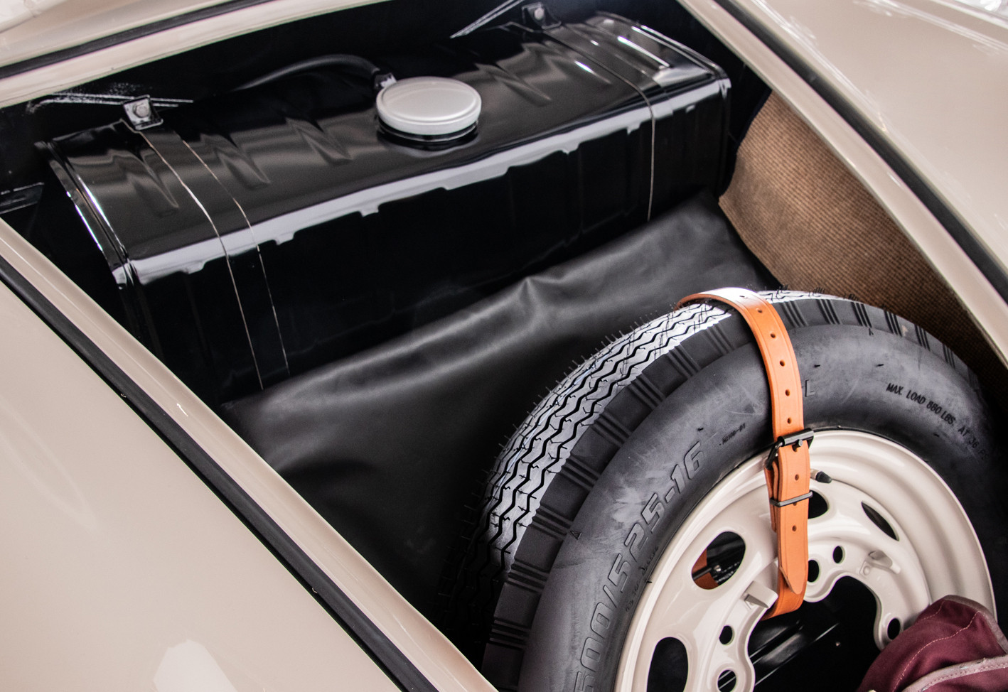 1954 Porsche 356 pre-A Cabriolet 1500 39