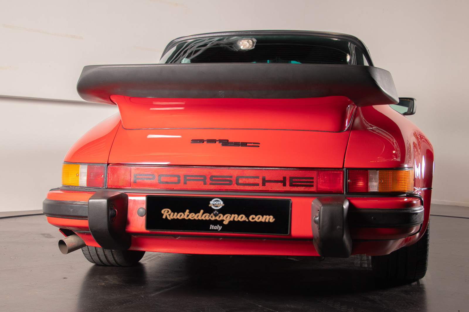 1983 Porsche 911 SC Targa 15