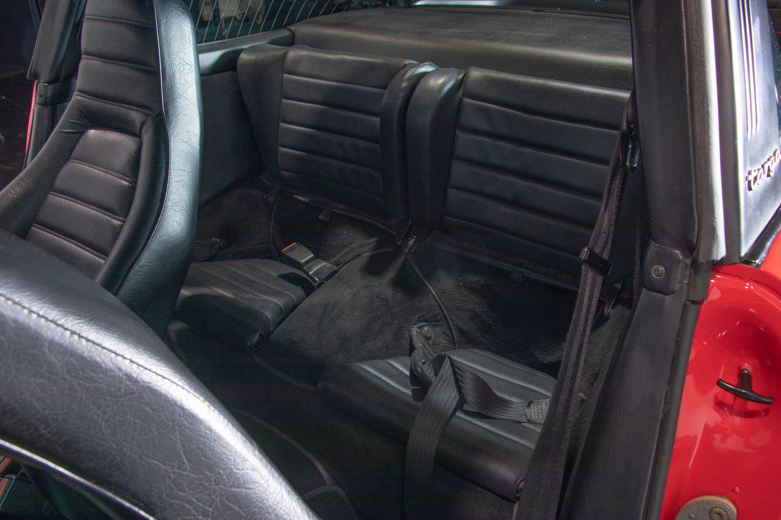 1983 Porsche 911 SC Targa 31