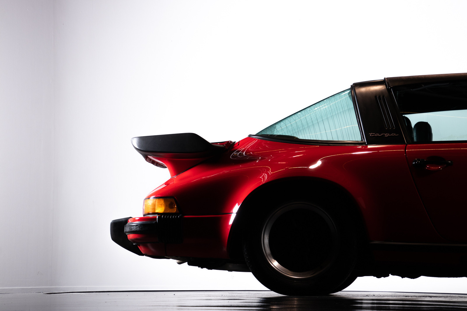 1983 Porsche 911 SC Targa 37
