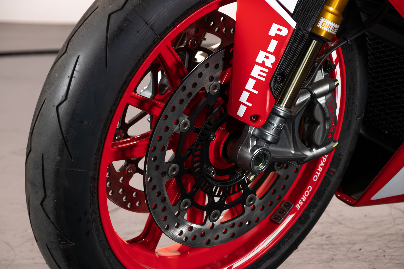 2016 MV AGUSTA 1000 F6 10