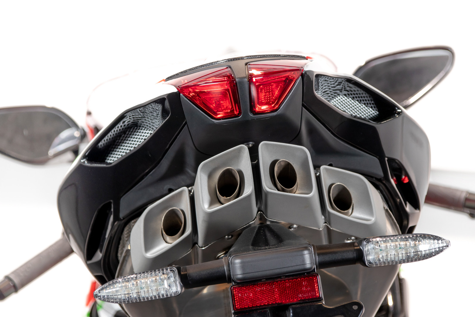 2016 MV AGUSTA 1000 F6 19