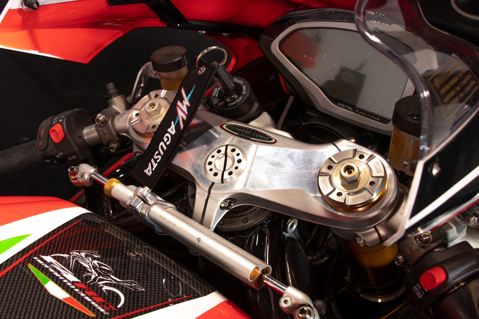 2016 MV AGUSTA 1000 F6 27