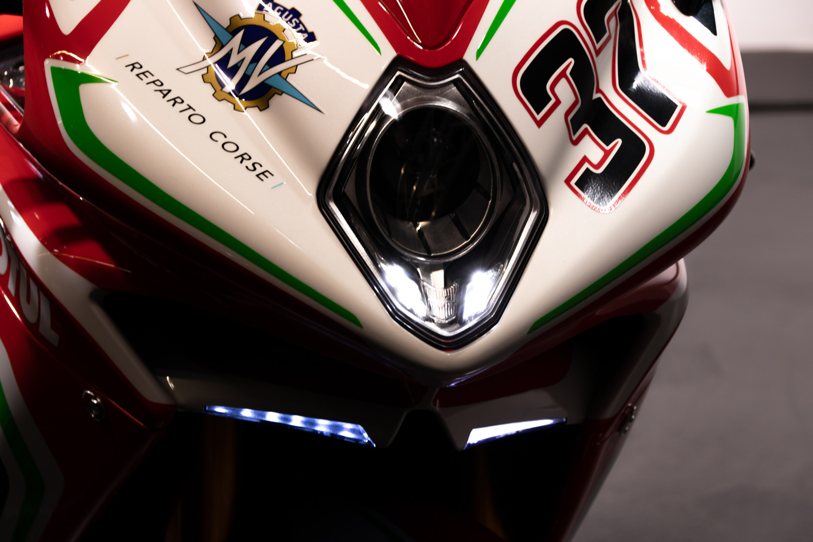 2016 MV AGUSTA 1000 F6 48