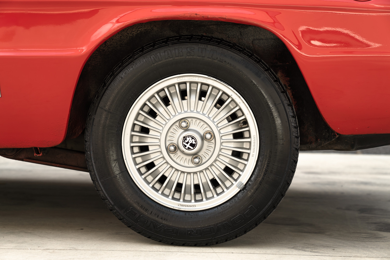 1976 Alfa Romeo Spider 2000 Duetto 8