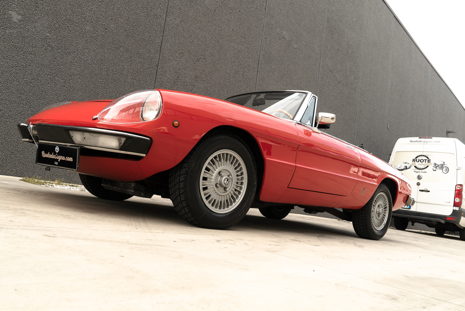 1976 Alfa Romeo Spider 2000 Duetto 45
