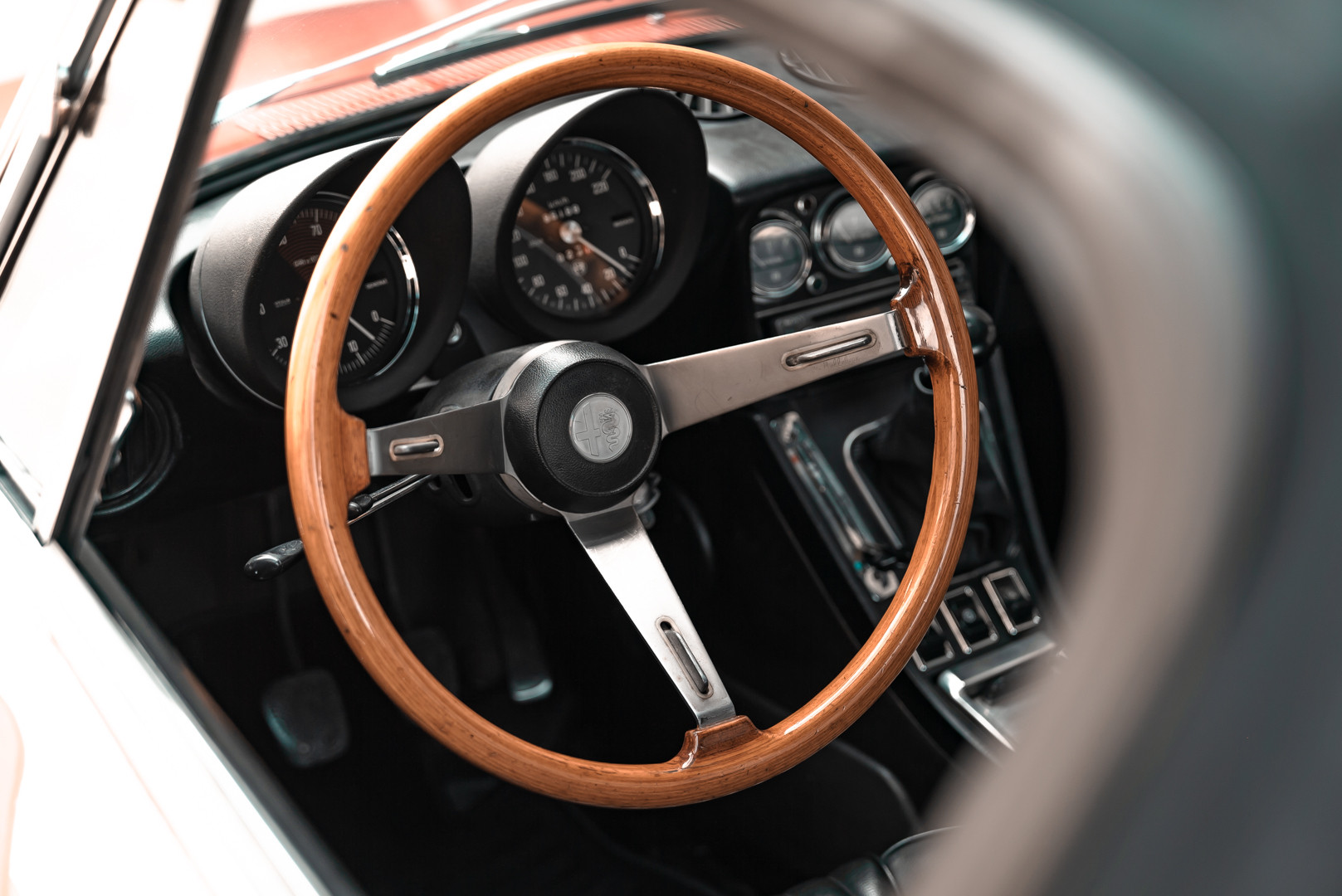 1976 Alfa Romeo Spider 2000 Duetto 28