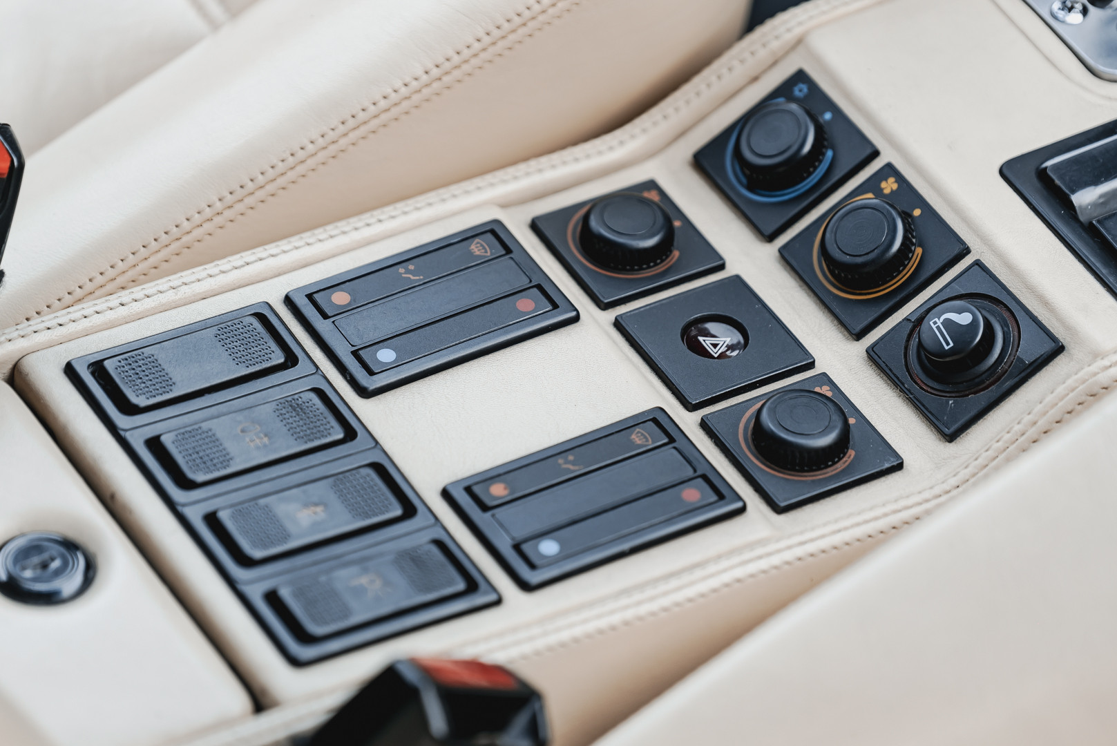 1988 FERRARI 208 GTS TURBO INTERCOOLER 39
