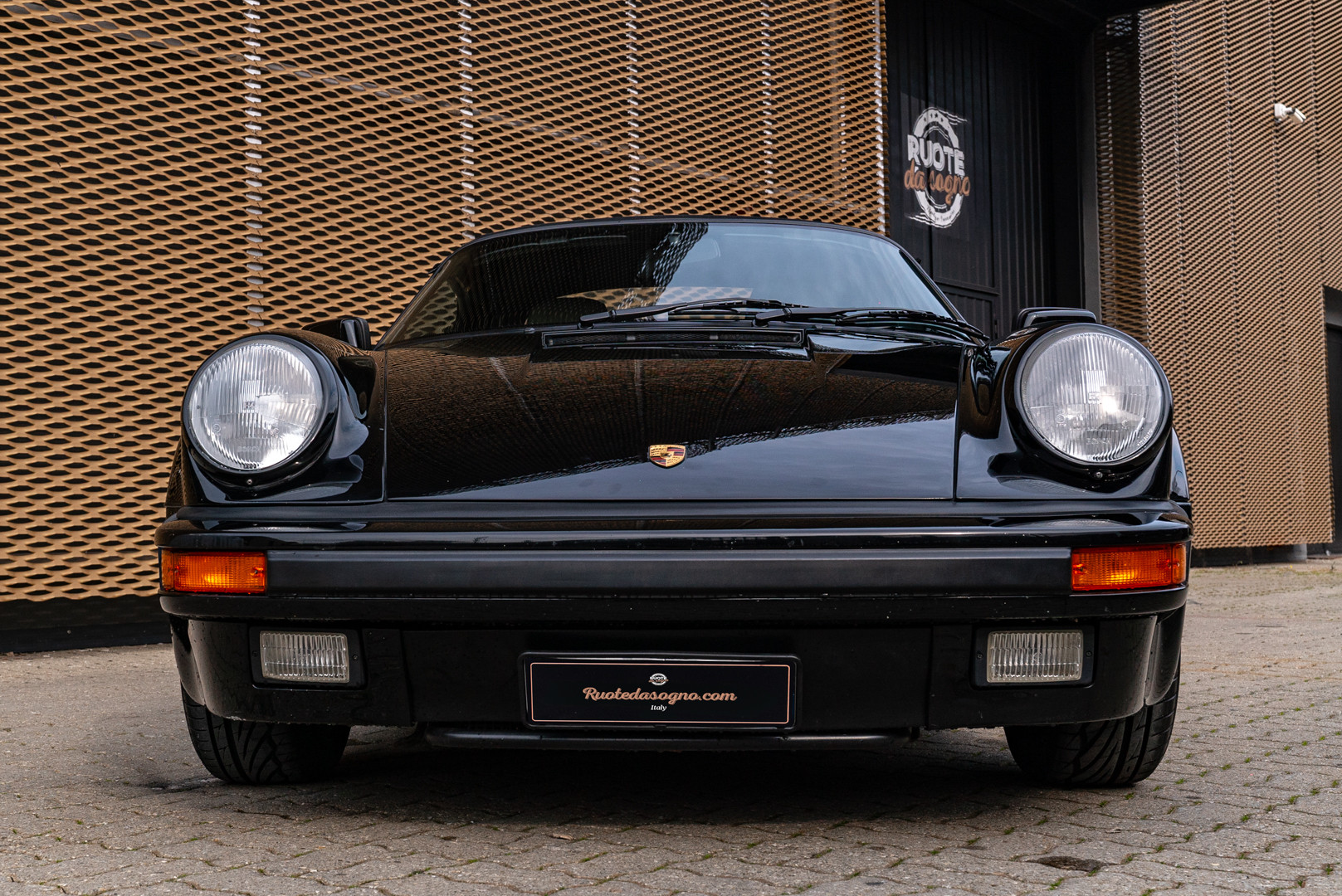1989 Porsche 911 Speedster Turbo Look 7