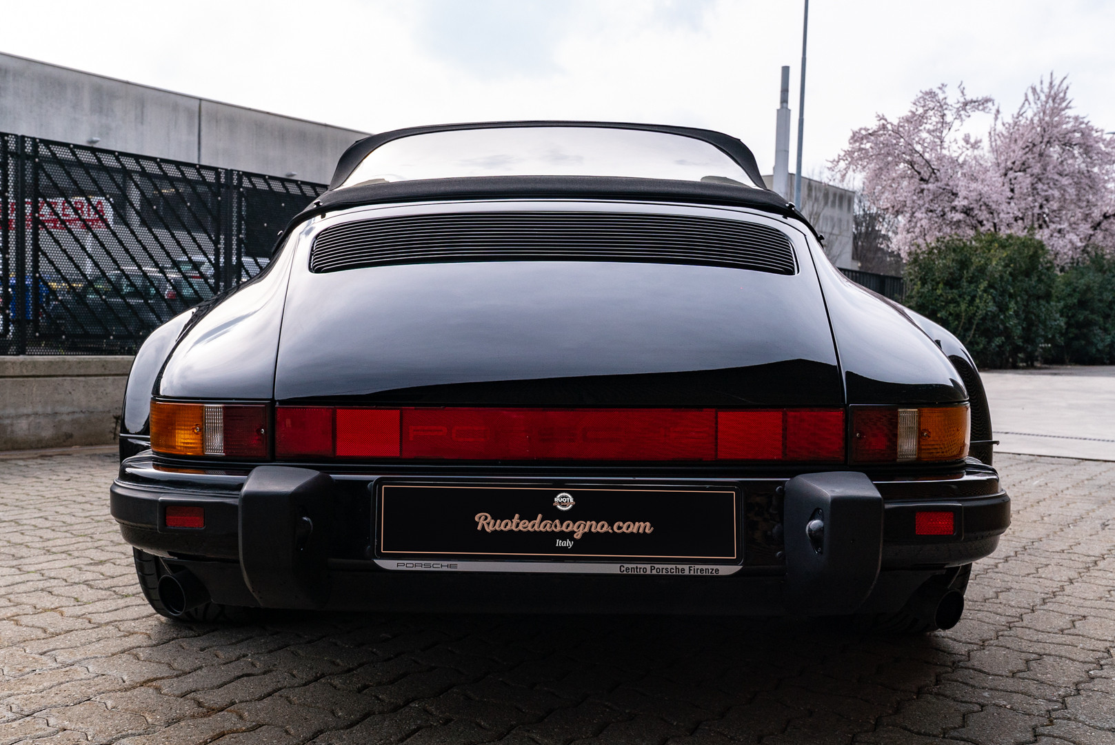 1989 Porsche 911 Speedster Turbo Look 8