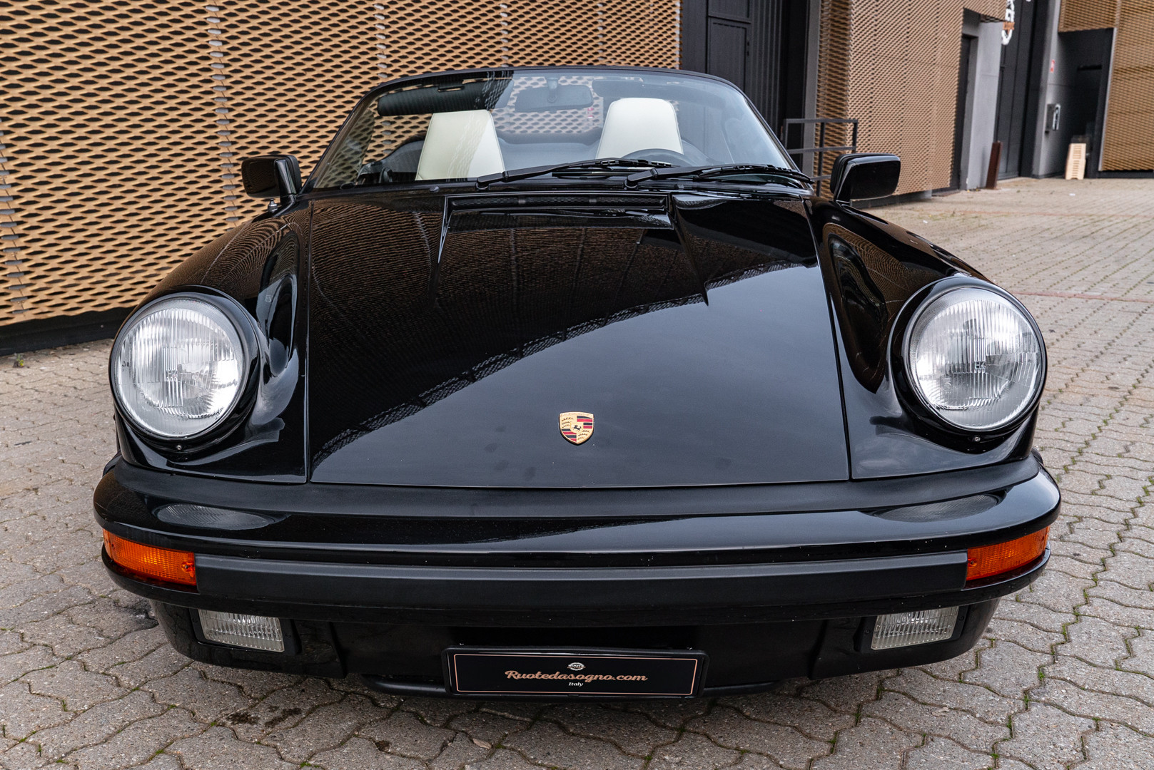 1989 Porsche 911 Speedster Turbo Look 4