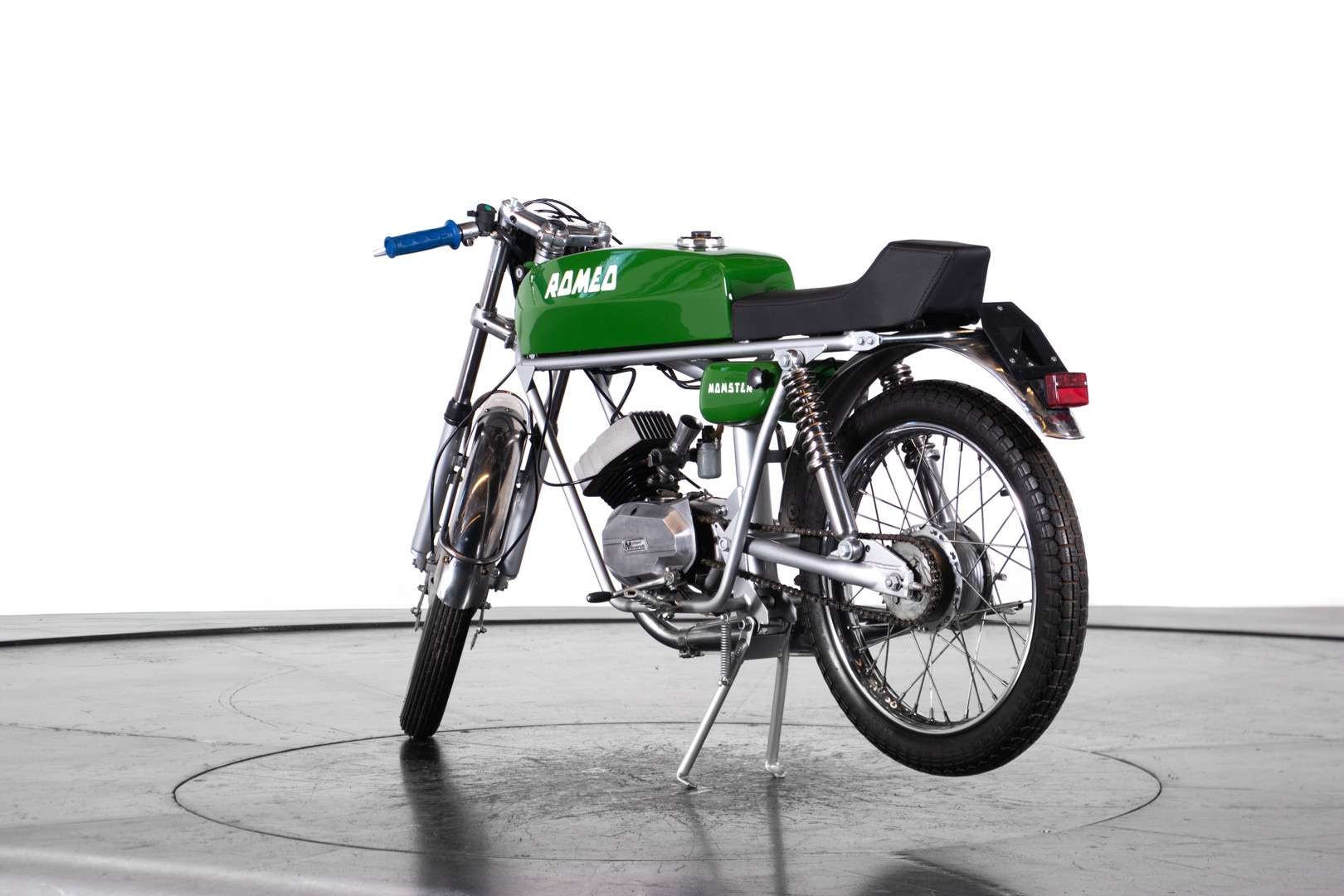 1972 ROMEO M4 10