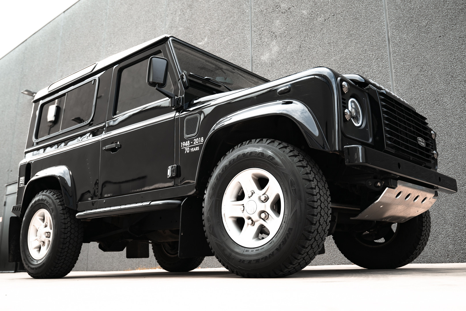 2008 Land Rover Defender 90 2.4 TD4 12