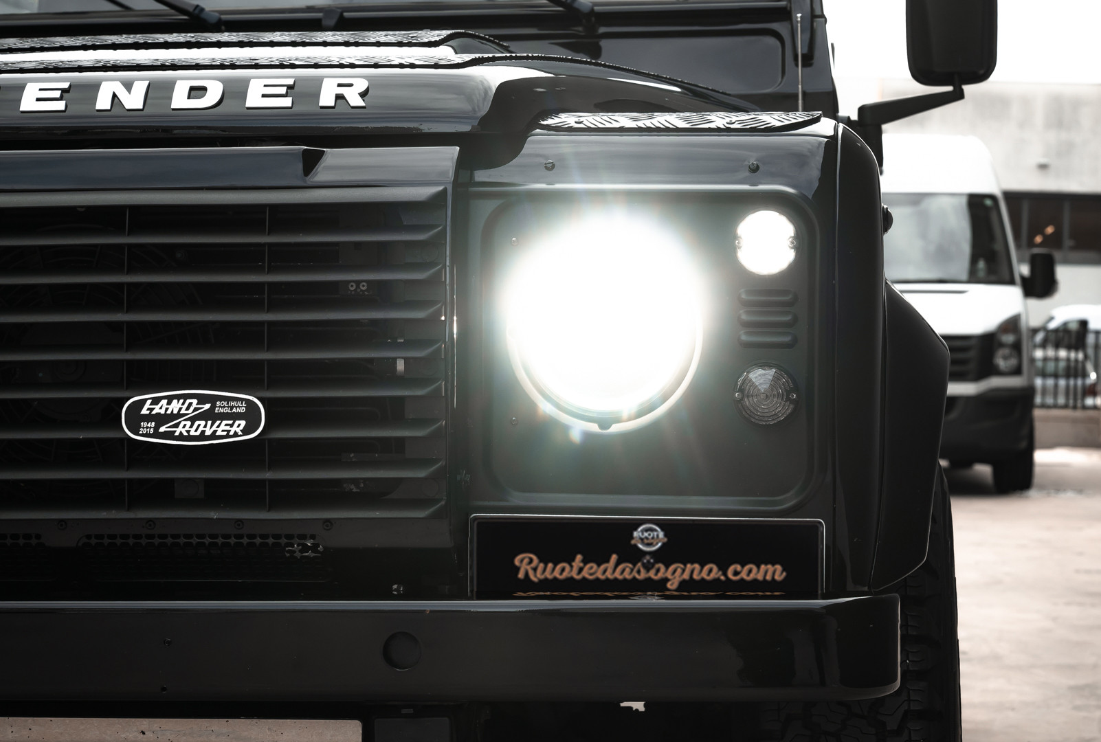 2008 Land Rover Defender 90 2.4 TD4 13