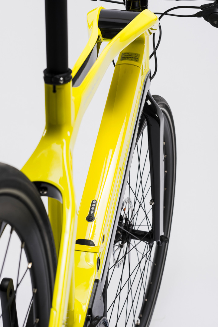 Sportiva yellow 4