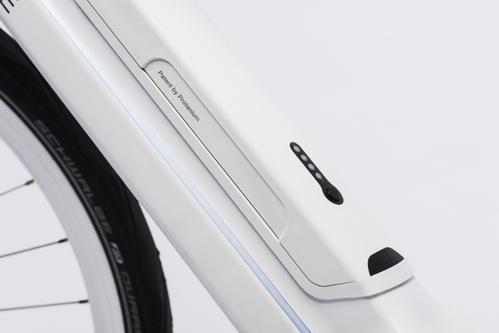 Hi Tech White 1