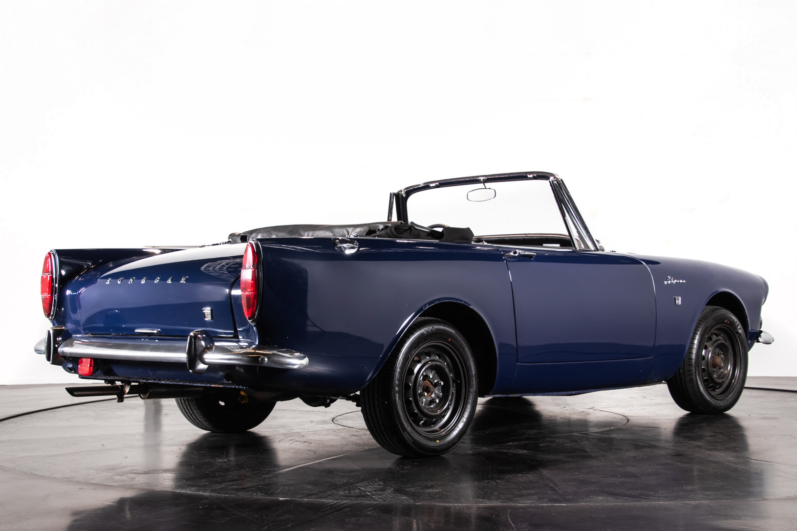 1967 Sunbeam Alpine 4