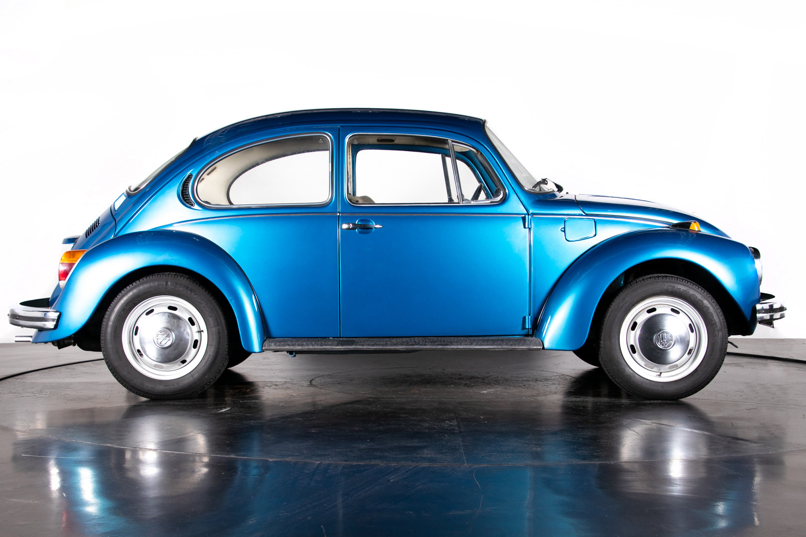 1973 Volkswagen Maggiolino 1300 7