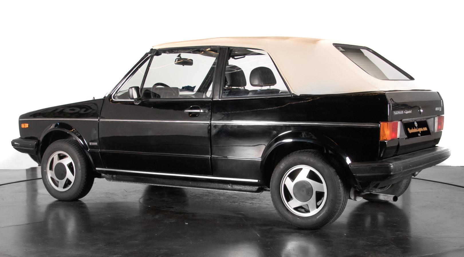 1985 Volkswagen Golf Cabriolet 2