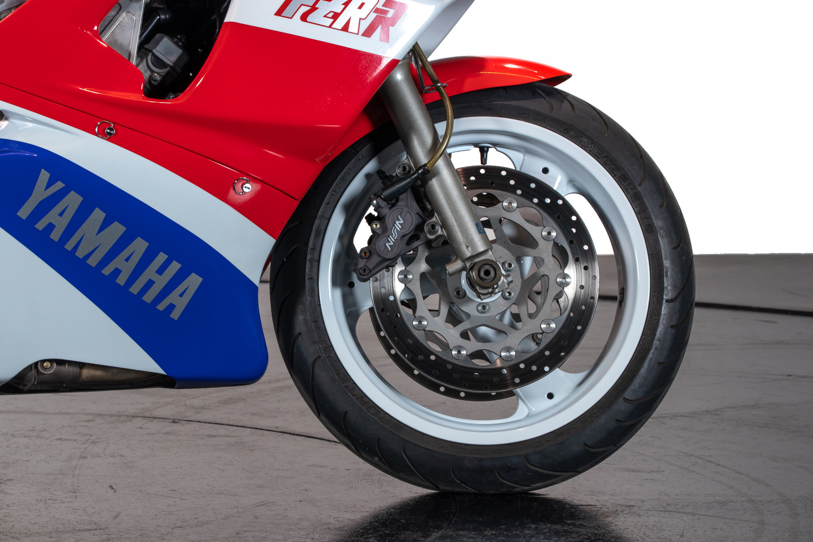 1989 Yamaha FZR 750 R (OW01) 9
