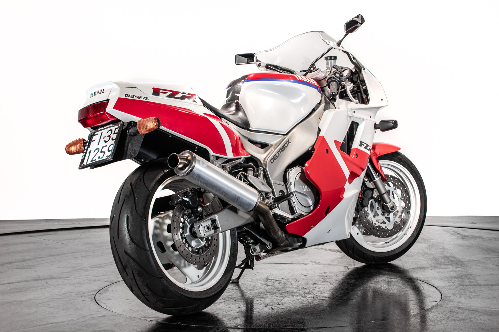 1991 Yamaha FZR1000 3GM 3